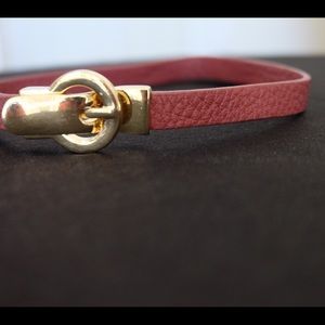 Leather choker necklace